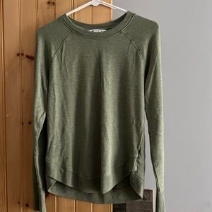 Athleta top